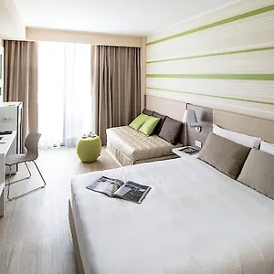 Enjoy Garda 4* פסקיארה דל גארדה