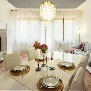 https://como-diamond-apartment.it-lombardy.com
