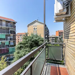 Alessia's Flat- M3 Corvetto Apartment Mailand