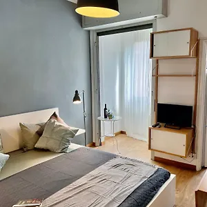 https://cozy-apartment-3-km-away-from-duomo.it-lombardy.com