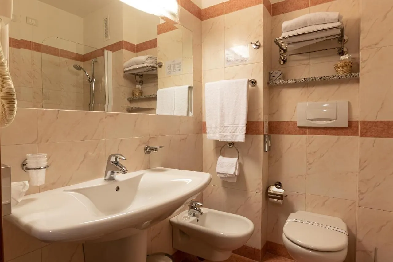 Nilhotel Floransa 4*,  İtalya